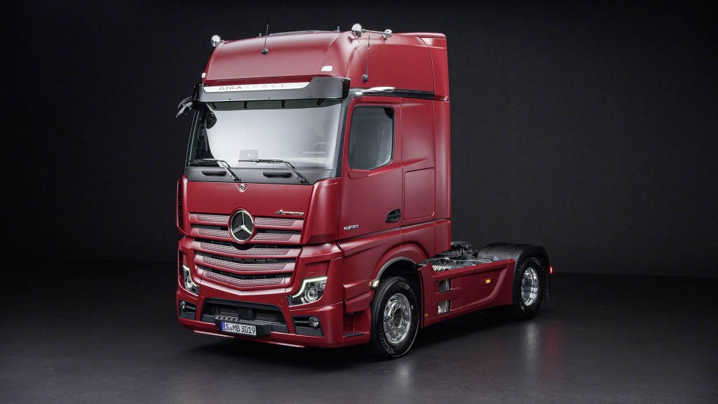 Mercedes-Benz trình làng xe tải cực kỳ hiện đại, có khả năng tự lái ảnh 9