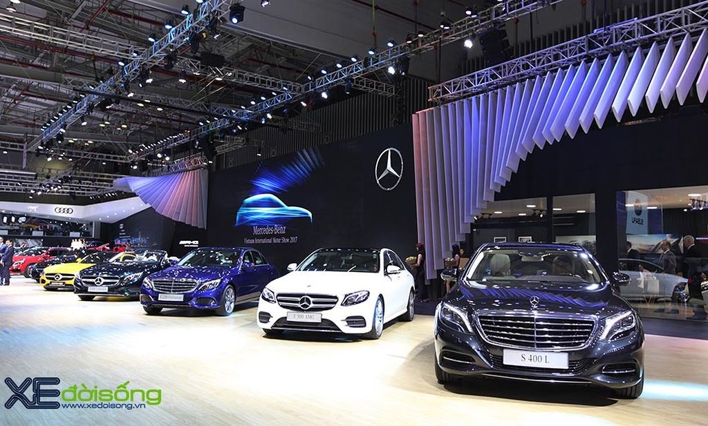 Mercedes-Benz bán gần 2,3 triệu xe năm 2017: Vô địch xe sang! ảnh 1