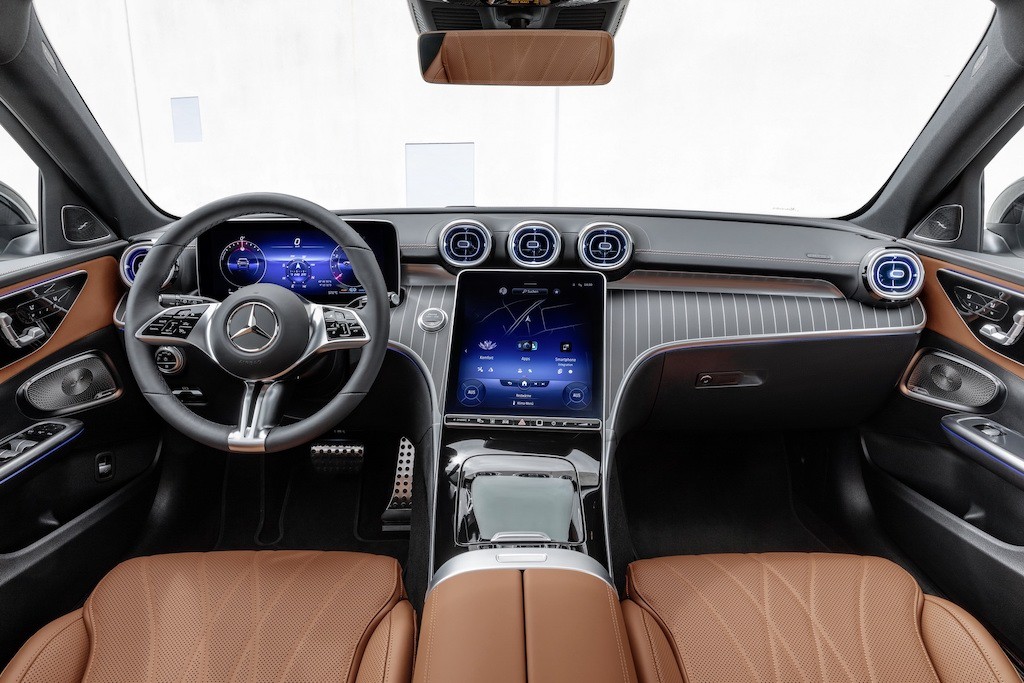 Mercedes đôn phuộc cho C-Class thế hệ mới, nay vượt địa hình “đỉnh” không thua gì GLC ảnh 4