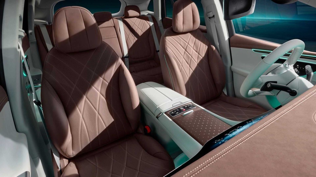 Xe điện Mercedes EQE SUV khoe nội thất với màn hình “siêu to khổng lồ”, chốt lịch ra mắt ảnh 5