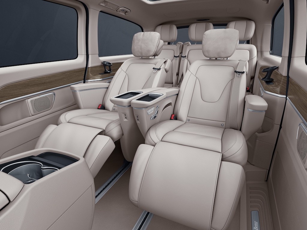 Mercedes nâng tầm minivan V-Class thành xe sang, lắp sẵn ghế ngồi như khoang thương gia máy bay ảnh 6
