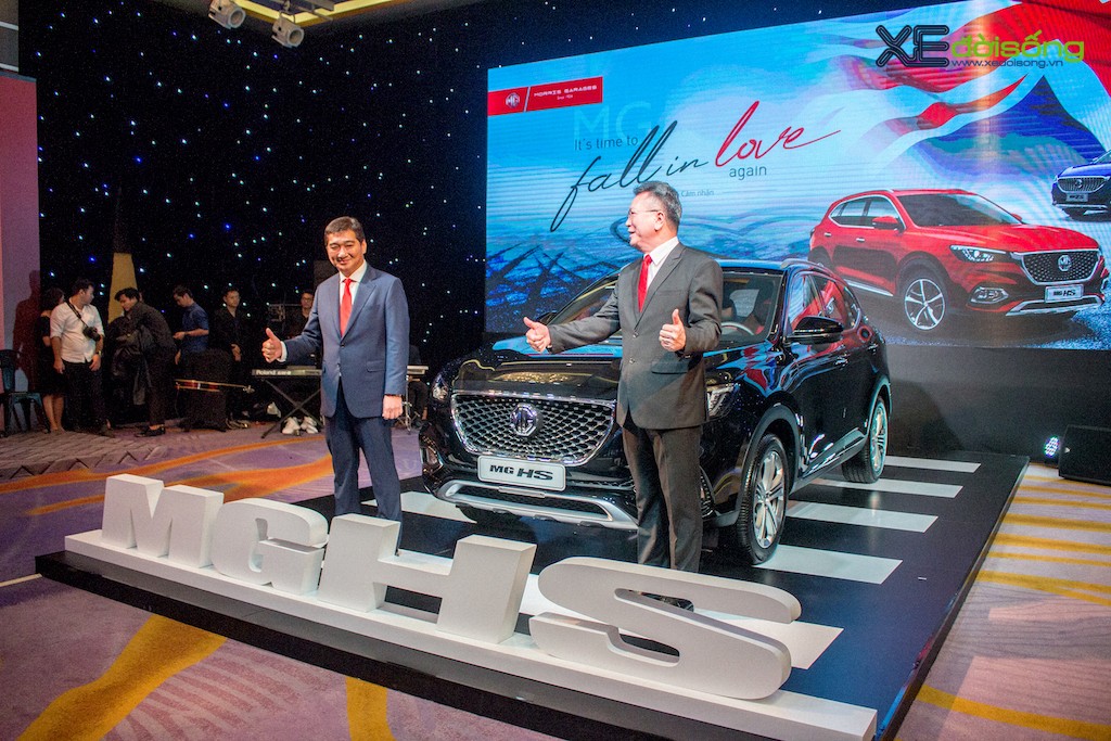 Với giá 788 triệu đồng, MG HS 2020 có gì để cạnh tranh Mazda CX-5 và Honda CR-V tại Việt Nam? ảnh 1