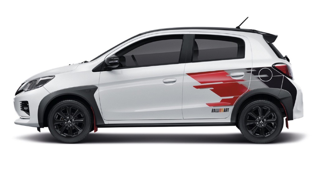 Xe giá rẻ Mitsubishi Mirage nối bước loạt SUV và bán tải “đàn anh”, cũng có bản Ralliart đậm chất xe đua ảnh 2