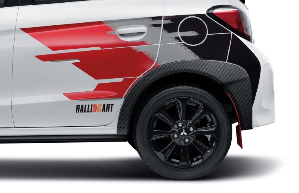Xe giá rẻ Mitsubishi Mirage nối bước loạt SUV và bán tải “đàn anh”, cũng có bản Ralliart đậm chất xe đua ảnh 7