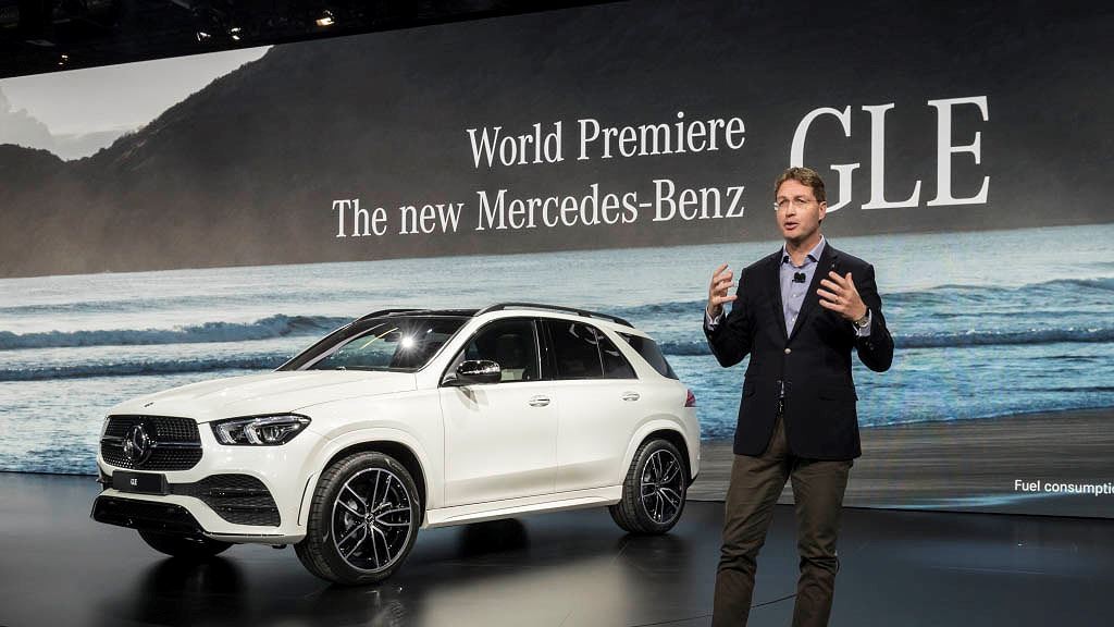 Bắt đầu mở bán Mercedes-Benz GLE 2019, giá từ 65.807 euro ảnh 1