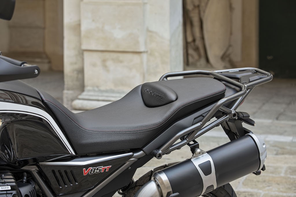 Lột bỏ trang bị đặc chủng, Moto Guzzi bán xe như của đội Cảnh binh Quốc gia Ý cho “dân thường“ ảnh 13
