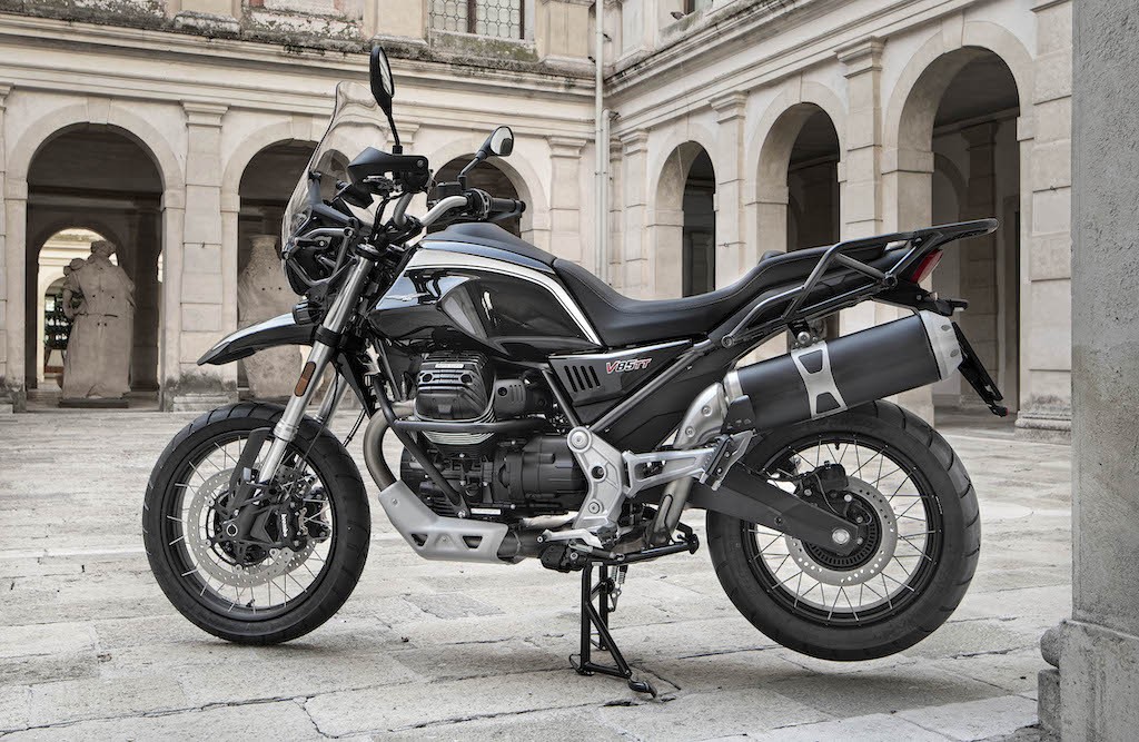 Lột bỏ trang bị đặc chủng, Moto Guzzi bán xe như của đội Cảnh binh Quốc gia Ý cho “dân thường“ ảnh 4