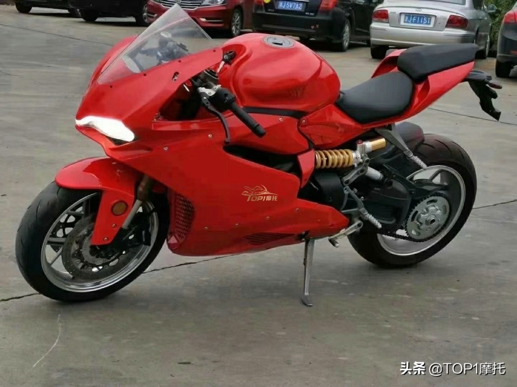 Mẫu sportbike Moxiao 500RR tới từ Trung Quốc “nhái” giống hệt Ducati Panigale ảnh 2