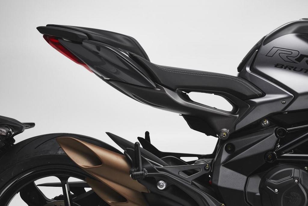 Bạn có thể nhận ra những thay đổi mà MV Agusta đã làm với siêu naked bike hạng trung Brutale 800 2021? ảnh 13