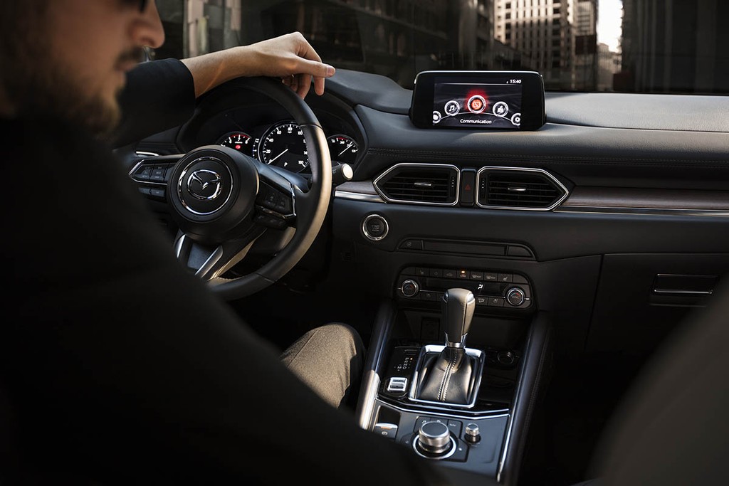 Ra mắt Mazda CX-5 Signature 2019: máy 2.5 Turbo, nội thất như xe sang ảnh 7