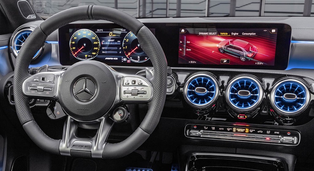 Ra mắt Mercedes-AMG A 35 Saloon mới: Sedan thể thao nhỏ mà chất ảnh 14