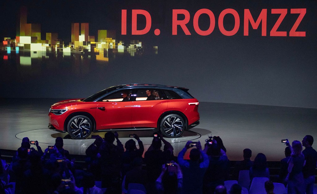Volkswagen ID. Roomzz: Tương lai của crossover chạy điện cỡ lớn ảnh 3