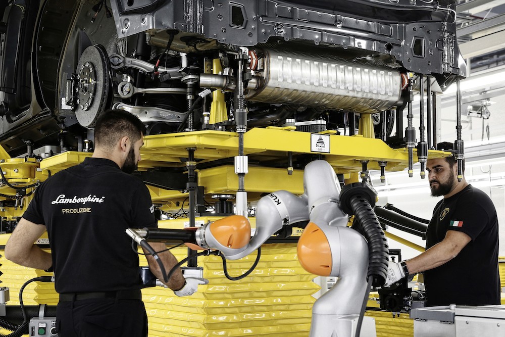 Vì siêu SUV Urus, Lamborghini mở rộng nhà máy to gấp đôi ảnh 3