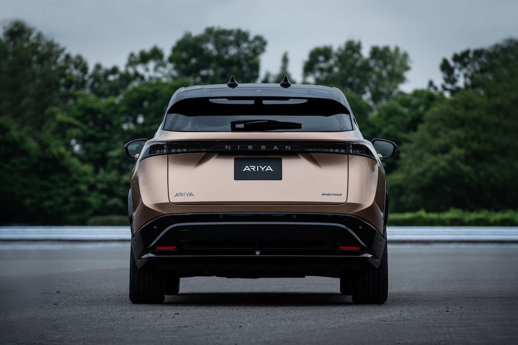 “Đứng hình” trước hình ảnh một Nissan hoàn toàn mới của thập niên tới qua SUV chạy điện Ariya ảnh 10