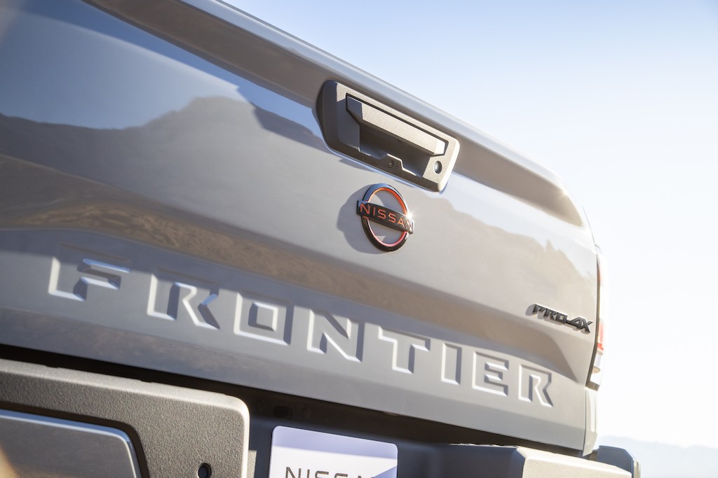 Ford Ranger có đối thủ mới từ Nissan tại Mỹ, thiết kế “ngầu” không thua kém F-150 Raptor ảnh 6