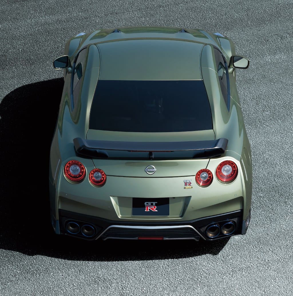 Chưa chịu lùi bước, “quái thú Godzilla” Nissan GT-R tiếp tục bám trụ sang năm thứ 15 bằng bản đặc biệt T-Spec ảnh 12