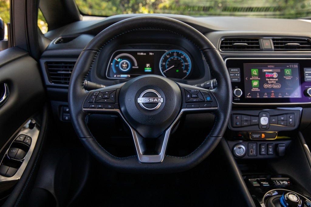 Nissan Leaf 2023 cập nhật thiết kế ngoại ngoại thất, số lượng tùy chọn chỉ còn hai phiên bản ảnh 9