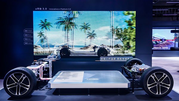 Ô tô điện BYD Dolphin công nghệ mới, thiết kế đẹp, giá chỉ hơn 300 triệu, kích cỡ gần bằng VinFast VF e34 ảnh 3