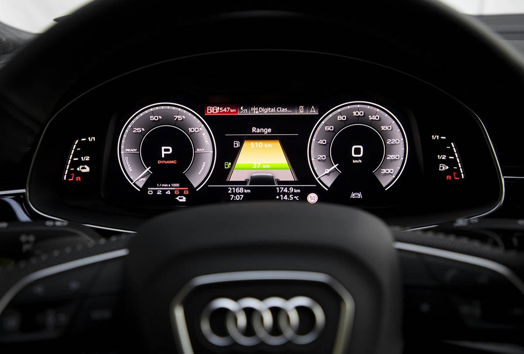 Ra mắt tân binh Audi Q7 TFSI e quattro 2020: Xe tốt nhưng khách Việt có cần?! ảnh 9