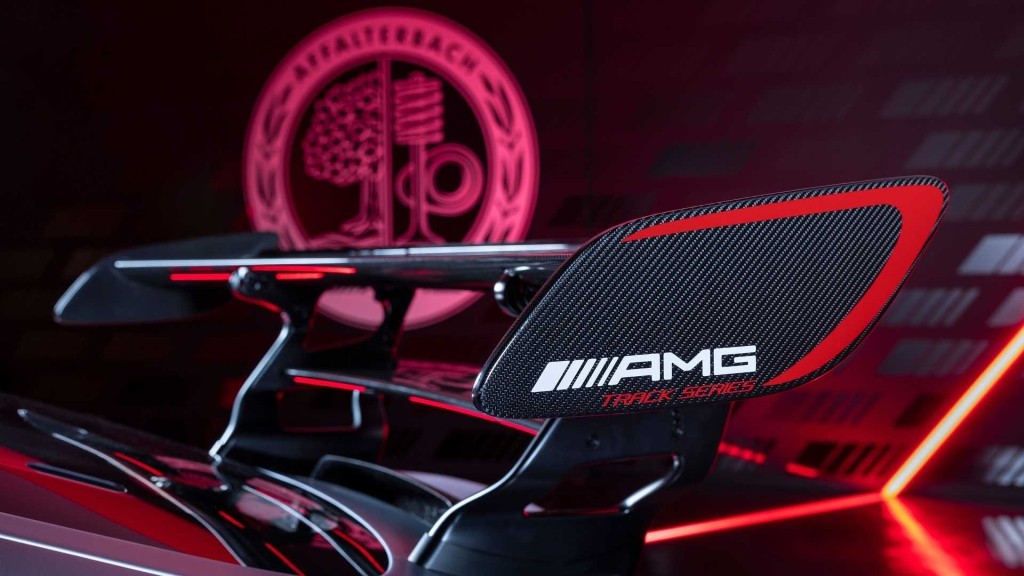 Ra mắt siêu xe Mercedes-AMG GT Track Series, khách Việt khó có cơ hội sở hữu ảnh 6