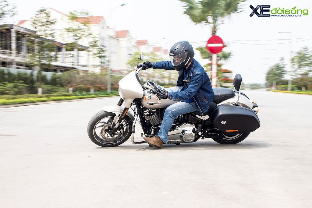 Top 10 mẫu mô tô “khủng” được đưa về Việt Nam trong năm 2018 ảnh 3