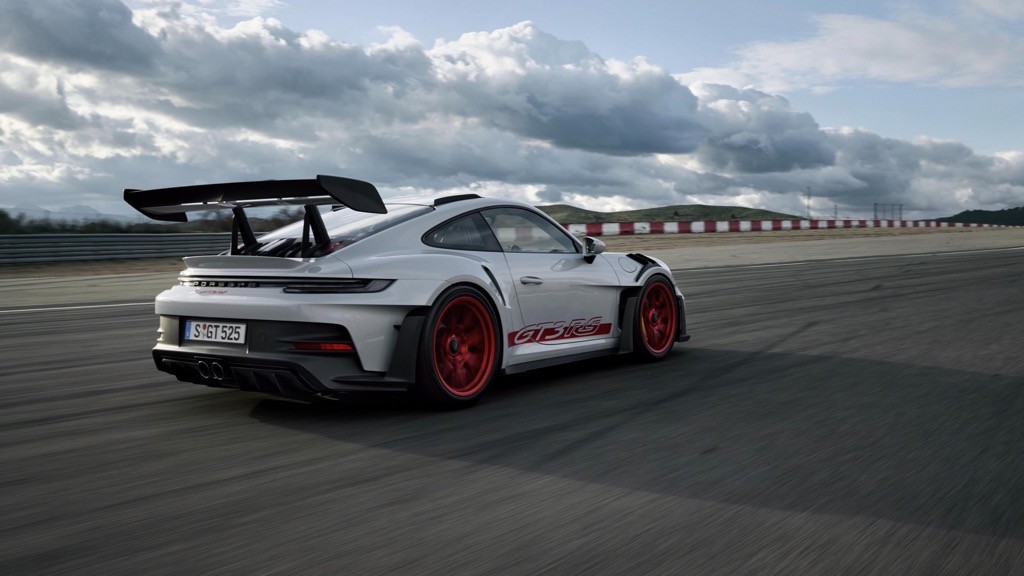 Muốn mua siêu xe để khoe sức mạnh hay tốc độ tối đa, đừng chọn Porsche 911 GT3 RS thế hệ mới! ảnh 13