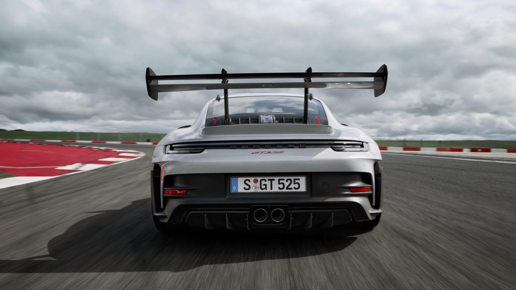 Muốn mua siêu xe để khoe sức mạnh hay tốc độ tối đa, đừng chọn Porsche 911 GT3 RS thế hệ mới! ảnh 15