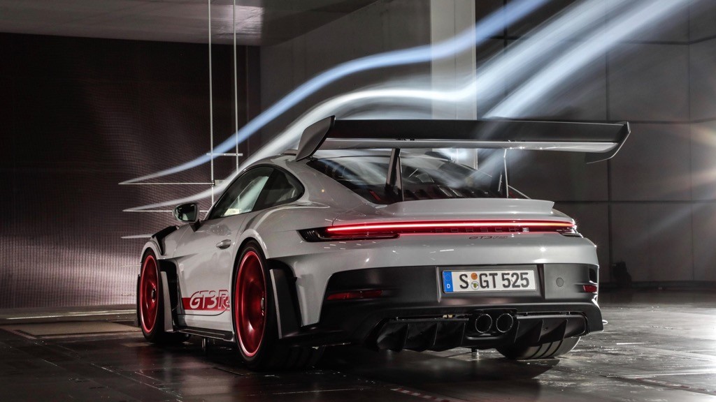 Muốn mua siêu xe để khoe sức mạnh hay tốc độ tối đa, đừng chọn Porsche 911 GT3 RS thế hệ mới! ảnh 8