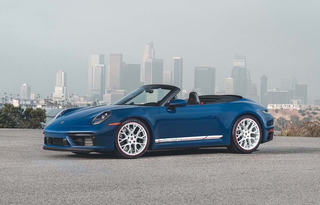 Dân Mỹ thích Porsche, hãng làm hẳn 115 chiếc 911 Carrera GTS Cabriolet America bản đặc biệt để chiều khách ảnh 10