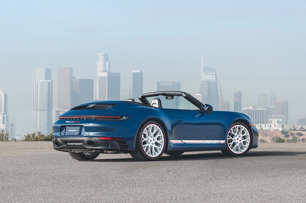 Dân Mỹ thích Porsche, hãng làm hẳn 115 chiếc 911 Carrera GTS Cabriolet America bản đặc biệt để chiều khách ảnh 12