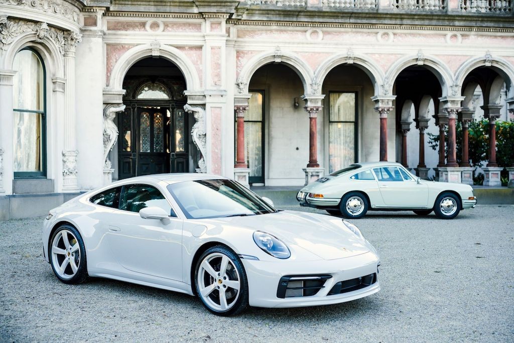 Porsche lại làm fan xe thể thao thuần chất “phát mê”, ra 911 bản đặc biệt cực tinh tế ảnh 5