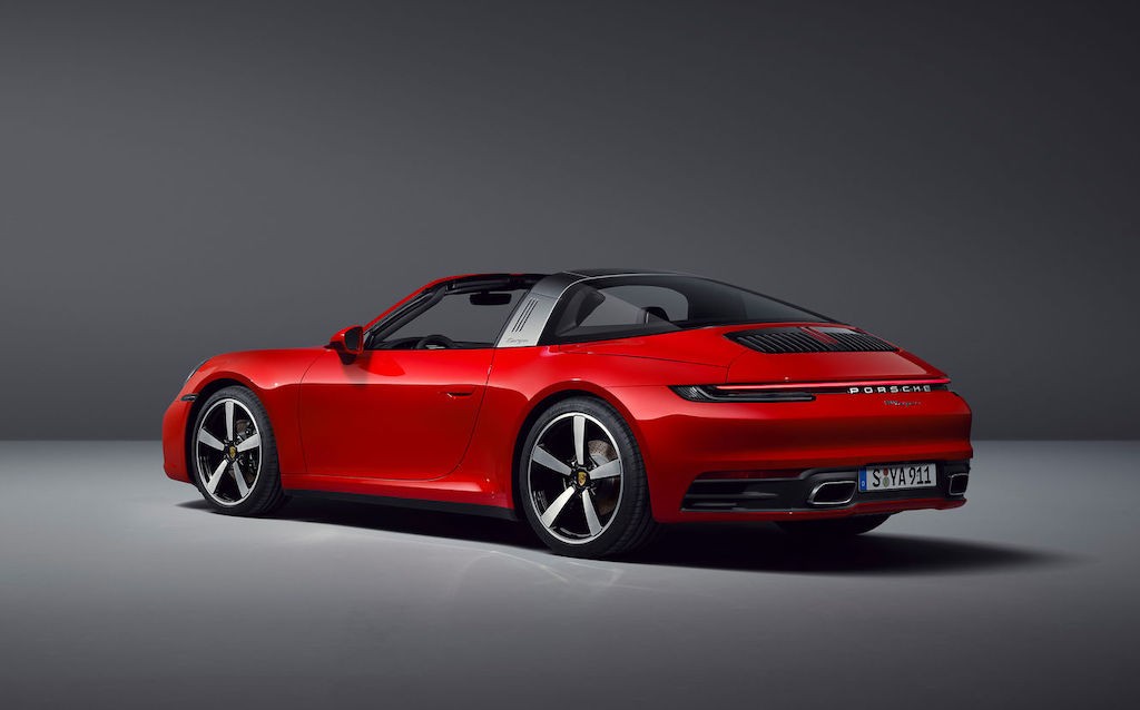 “Đặc sản” 911 Targa nhà Porsche chính thức trở lại, vẫn khiến mọi người trầm trồ vì thiết kế mui xếp ảnh 10