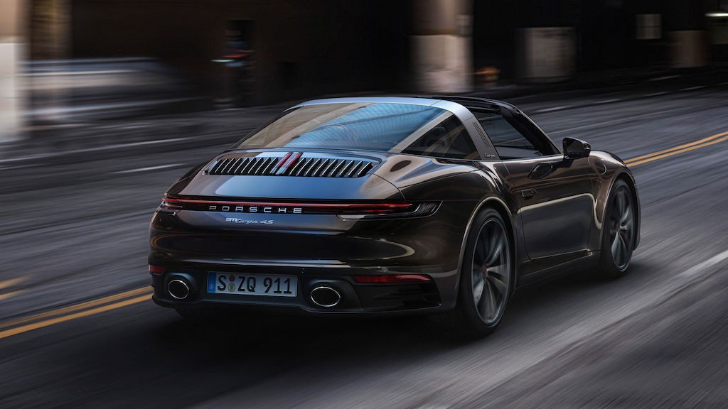 “Đặc sản” 911 Targa nhà Porsche chính thức trở lại, vẫn khiến mọi người trầm trồ vì thiết kế mui xếp ảnh 4