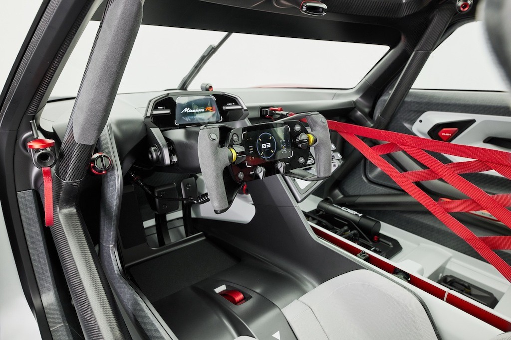 “Phổ cập hoá” xong xe điện với Taycan, Porsche đang chinh phục nhiệm vụ khả thi mới với Mission R  ảnh 5