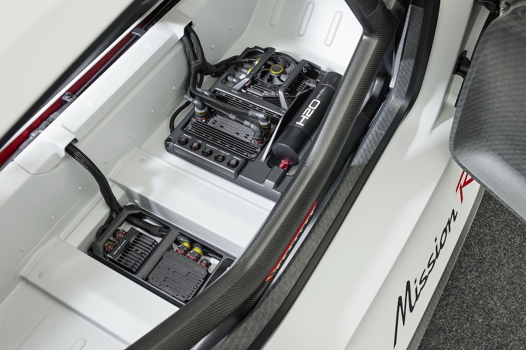 “Phổ cập hoá” xong xe điện với Taycan, Porsche đang chinh phục nhiệm vụ khả thi mới với Mission R  ảnh 10