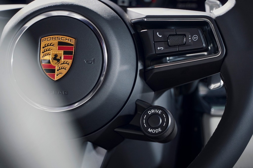 Tiềm năng của xế sang Porsche Panamera 2021 đã được khai phá hết với 3 phiên bản mới này ảnh 4