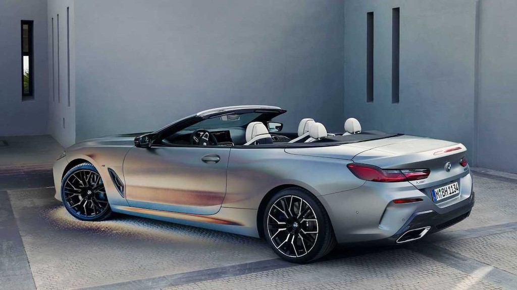 Ra mắt BMW 8 Series “facelift”, nâng cấp ngoại hình và nội thất hiện đại ảnh 12