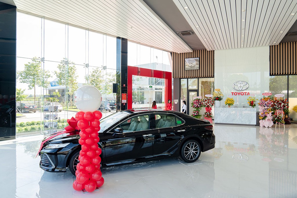Toyota Việt Nam ra mắt đại lý Toyota Tiến Thu Quảng Ngãi ảnh 3