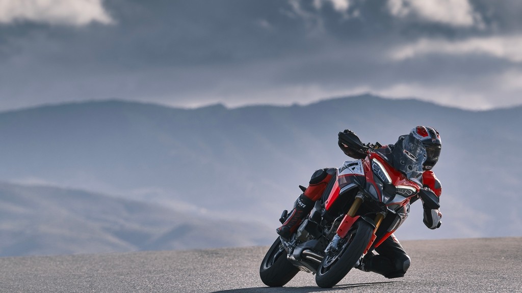 Ducati ra mắt “trùm cuối” Multistrada V4 Pikes Peak – Ông vua của những ngọn đồi ảnh 12