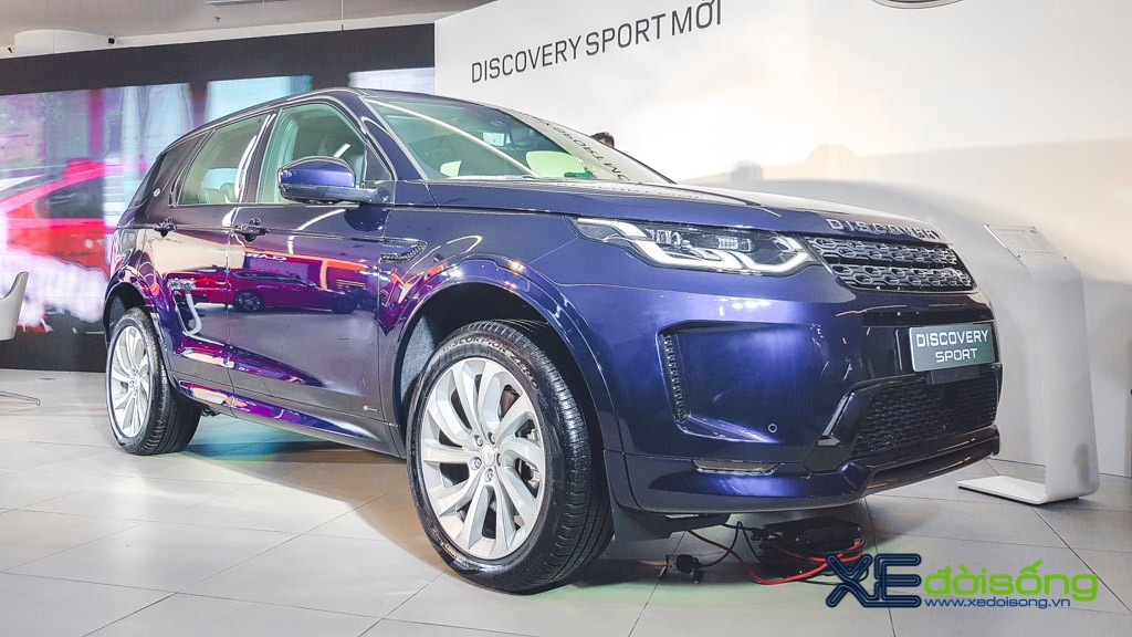 Bộ đôi Jaguar XE và Land Rover Discovery Sport mới chính thức “chào sân” Việt Nam ảnh 4