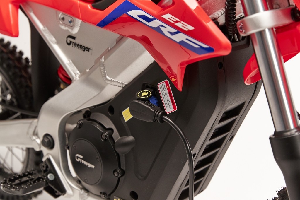 Honda bắt tay cùng Greenger Powersports trình làng mẫu “cào cào” điện cỡ nhỏ CRF-E2 dành riêng cho biker “nhí“ ảnh 3