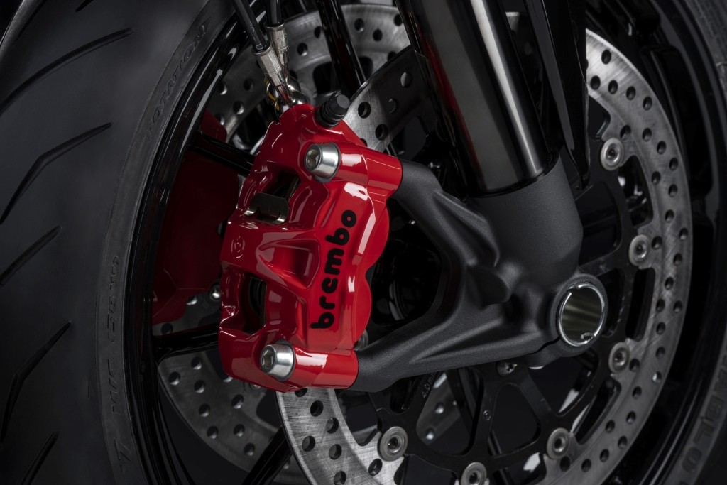 Ngắm nhìn Ducati XDiavel Nera: Sự kết hợp tài tình cùng thương hiệu nội thất da Poltrona Frau danh tiếng ảnh 5