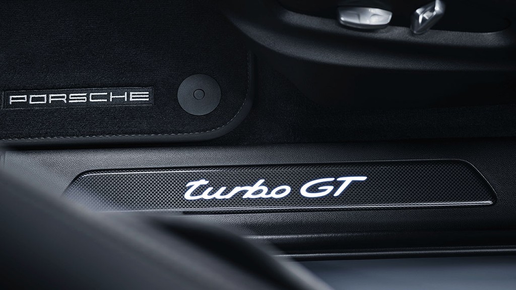 Ra mắt Porsche Cayenne Turbo GT Coupe: Vua tốc độ mới trong làng siêu SUV ảnh 14