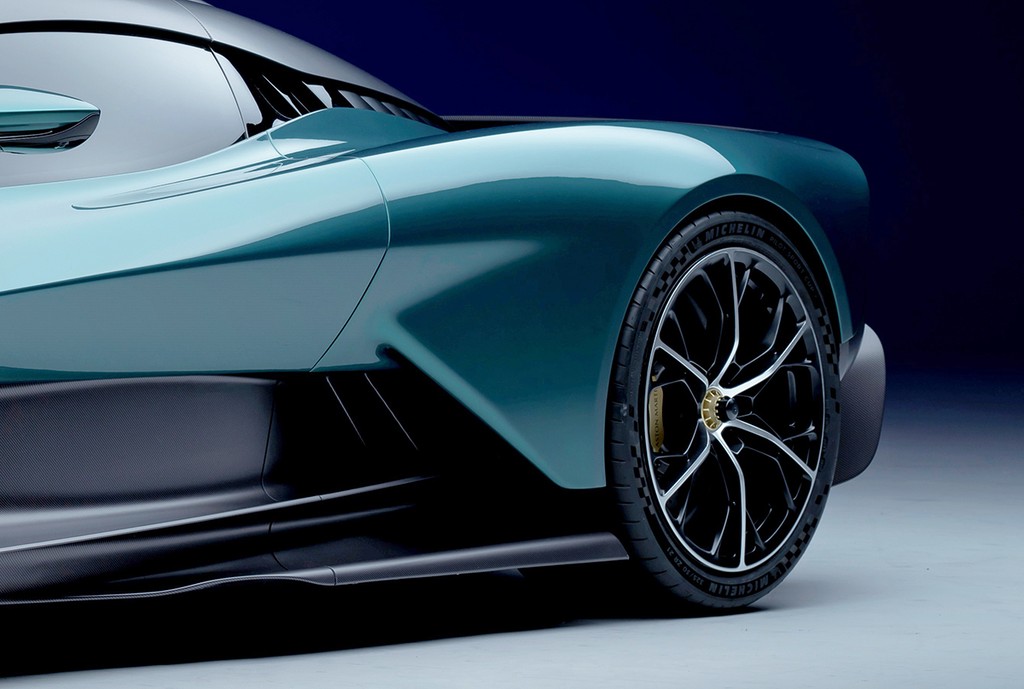 Ra mắt Aston Martin Valhalla: Siêu xe Hybrid 950PS kỷ nguyên mới với tham vọng “bá vương” ảnh 9