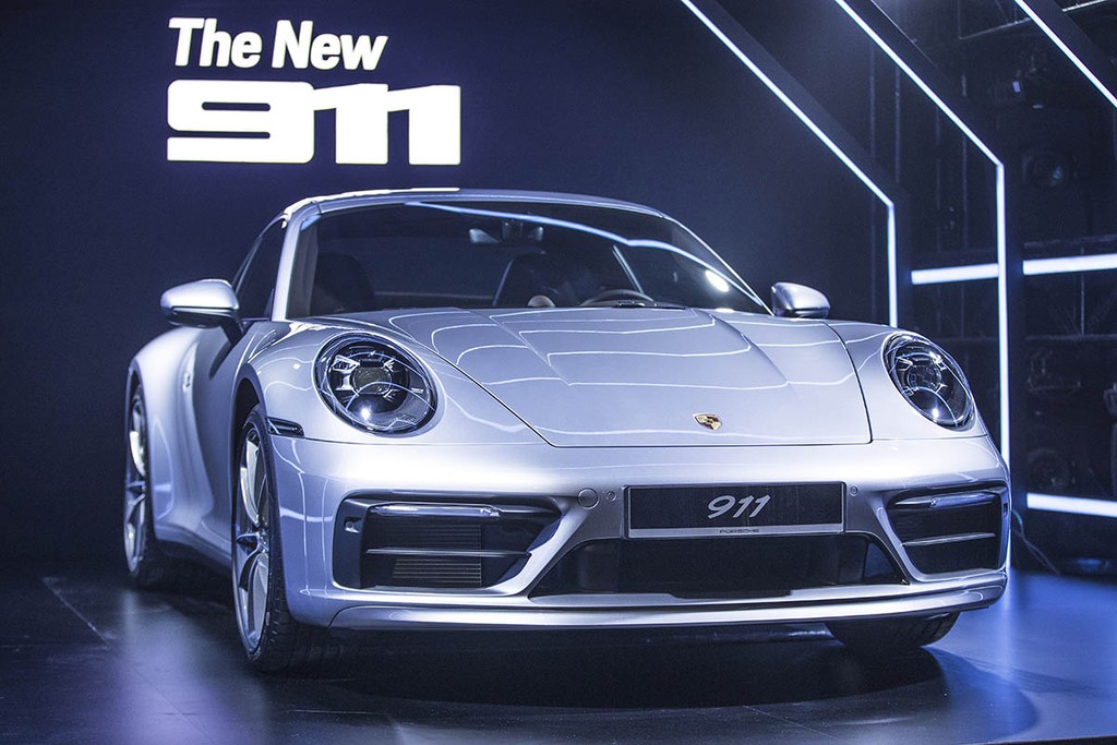 Porsche 911 thế hệ mới (992) chính thức ra mắt Việt Nam, diện kiến đầy ấn tượng ảnh 17