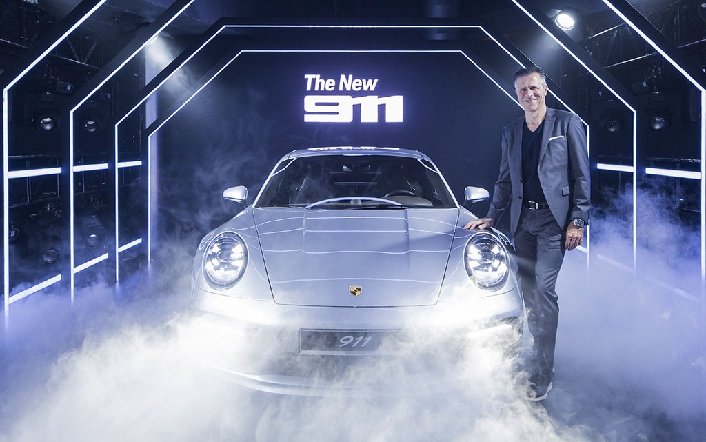 Porsche 911 thế hệ mới (992) chính thức ra mắt Việt Nam, diện kiến đầy ấn tượng ảnh 2