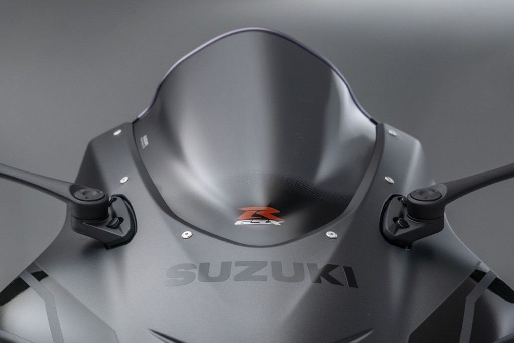 Soi superbike Suzuki GSX-R1000R Phantom Limited Edition, chỉ đúng 100 chiếc được chế tạo ảnh 4