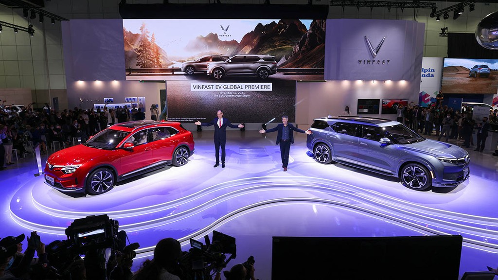 VinFast chính thức ra mắt thương hiệu xe điện tại Los Angeles Auto Show 2021 ảnh 1