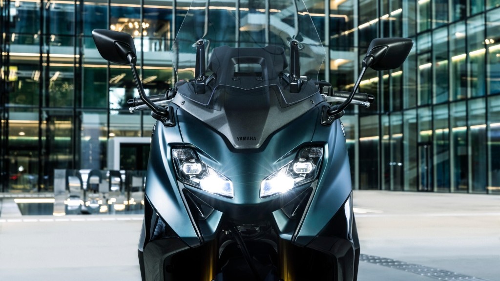 Ra mắt Yamaha TMAX 2022 – “Ông vua xe tay ga” của Yamaha có màn lột xác toàn diện ảnh 2