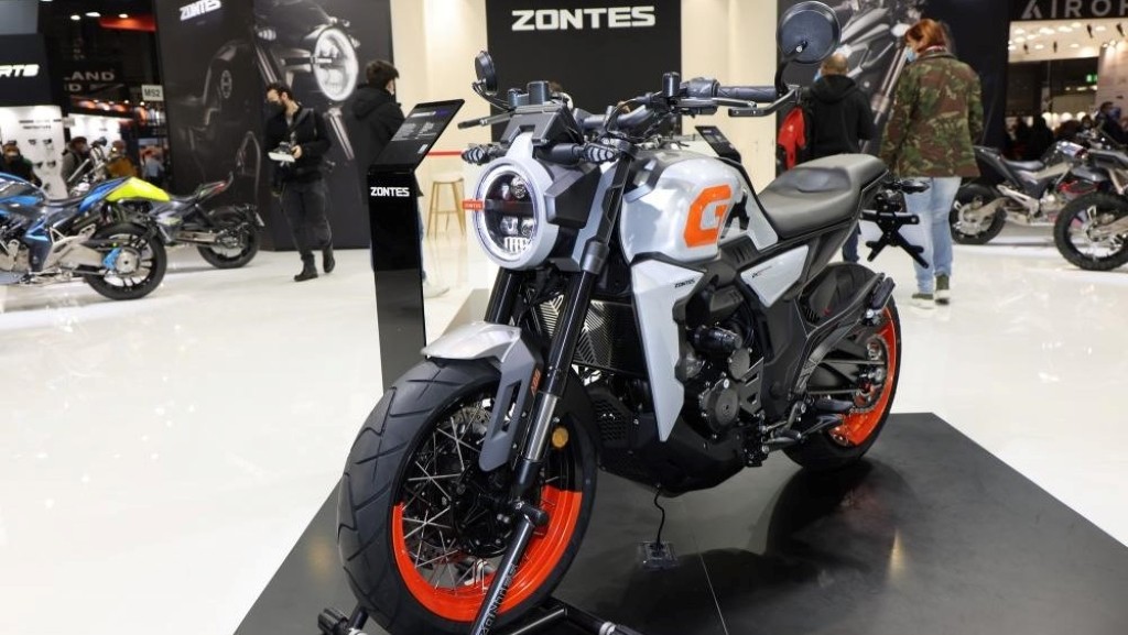 Zontes ZT350-GK – Đối thủ cạnh tranh trực tiếp của Honda CB300R chính thức lộ diện tại EICMA 2021 ảnh 1